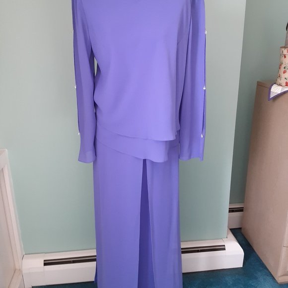URSULA OF SWITZERLAND FORMAL FULL LENGTH SKIRT AND TOP PERIWINKLE SIZE 8 USA - Picture 1 of 8